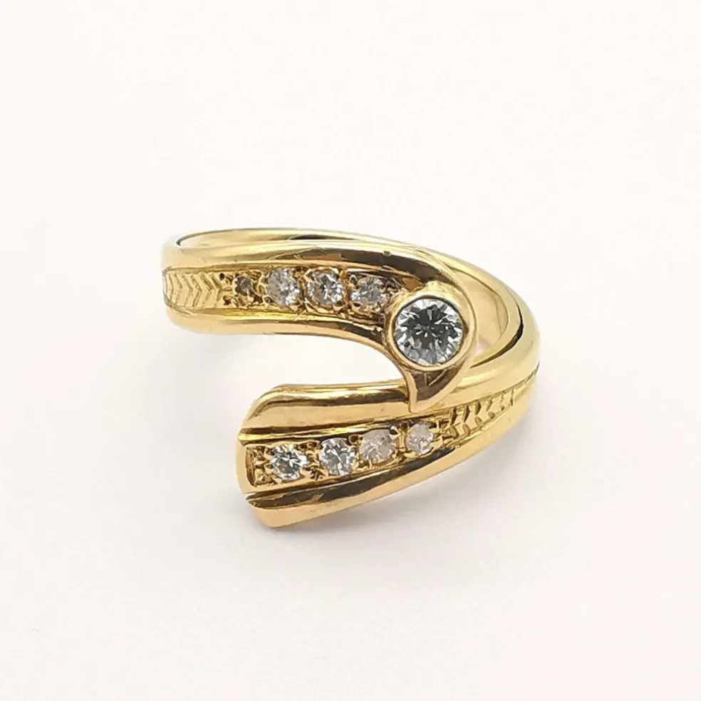 Bague or jaune 18 carats sertie de diamants de 0.54 carat