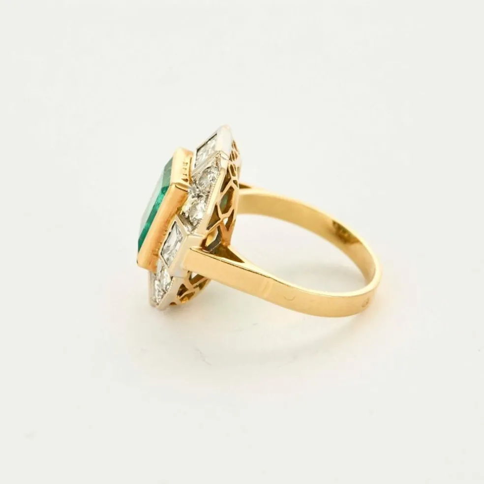 Bague or jaune Émeraude de Colombie et diamants