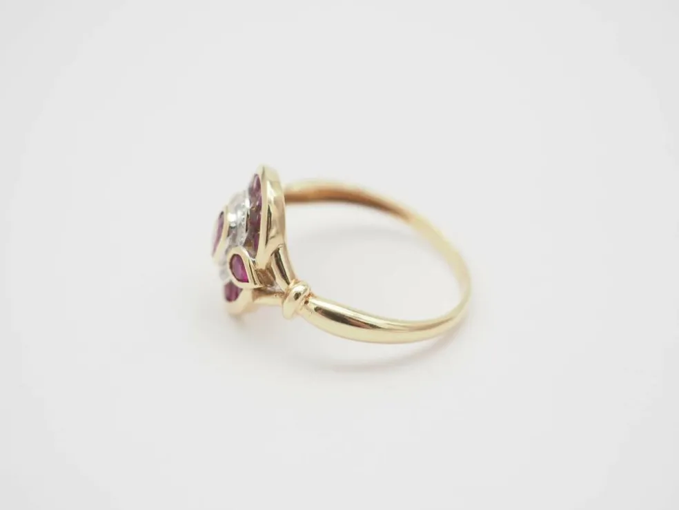 Bague or jaune 750 mil et rubis
