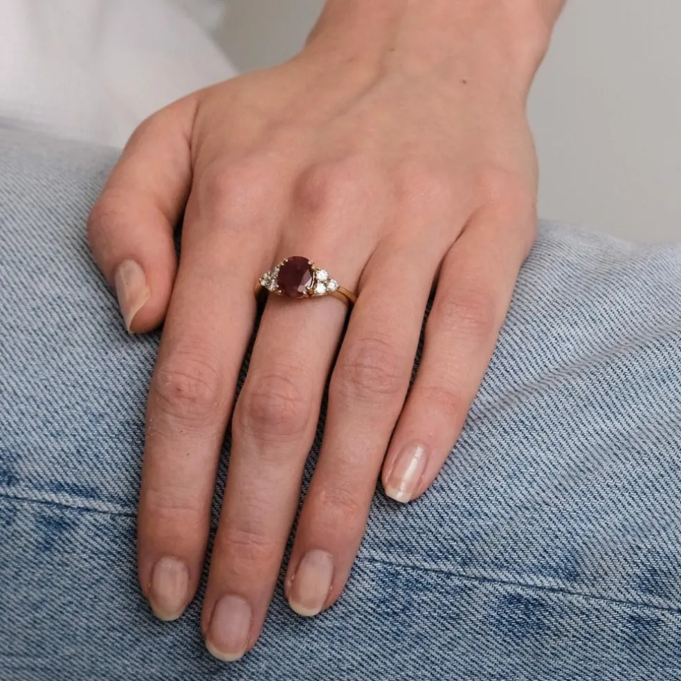 Bague Or Jaune Rubis birman & Diamants