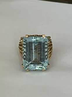 Bague Or Jaune Aigue-Marine