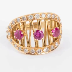 Bague or jaune ajouré rubis