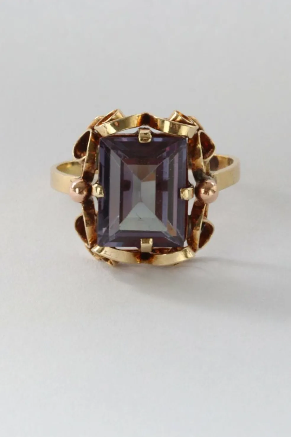 Bague Or jaune Alexandrite
