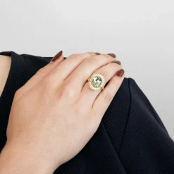 Bague or jaune Améthyste et diamants