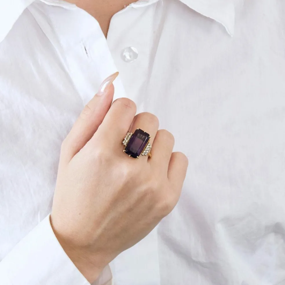 Bague or jaune améthyste et diamants