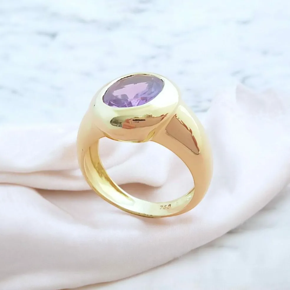 Bague or jaune améthyste ovale