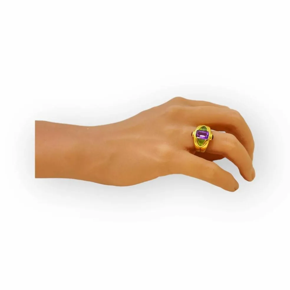 Bague or jaune, améthystes, péridots