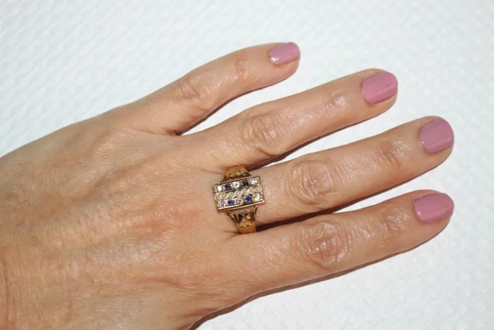 Bague Or Jaune Chaton Rectangulaire Perles Et Pierres