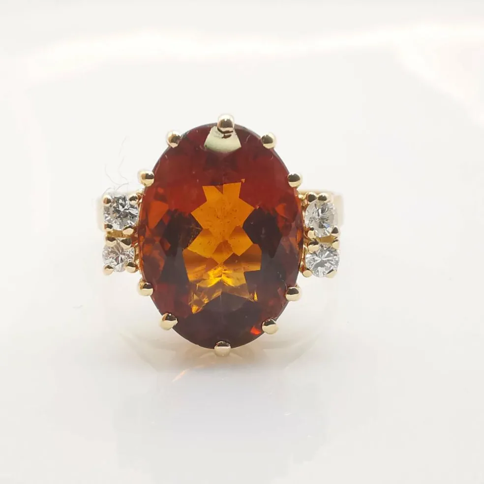 Bague or jaune citrine et diamants
