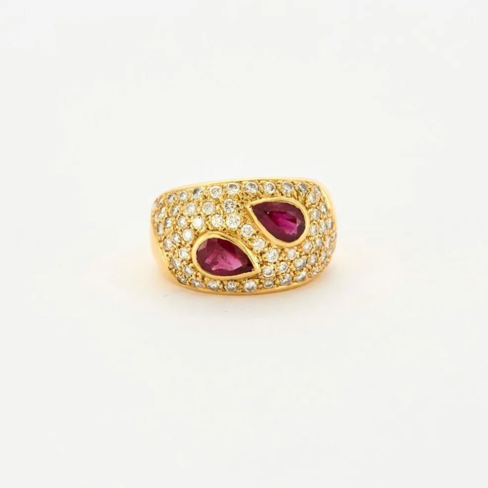 Bague or jaune deux rubis poire etdiamants