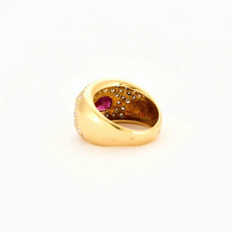 Bague or jaune deux rubis poire etdiamants