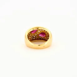 Bague or jaune deux rubis poire etdiamants