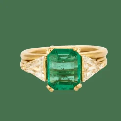 Bague or jaune, diamant et émeraude Zambienne