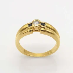 Bague or jaune diamant saphirs