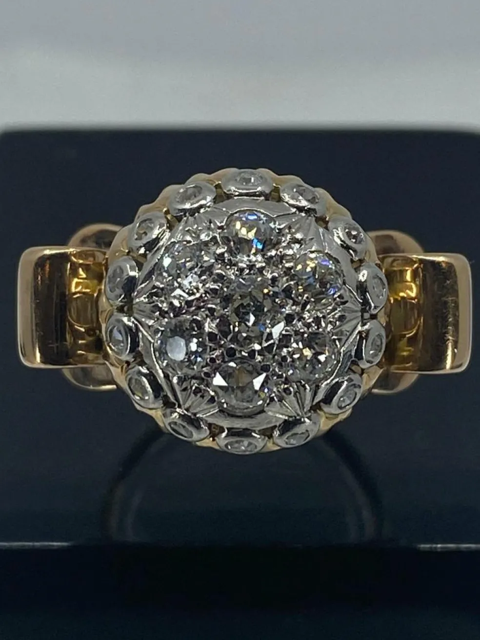 Bague or jaune,, diamants