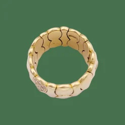 Bague or jaune, diamants.