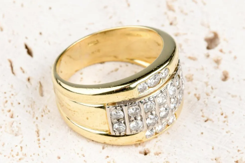 Bague or jaune diamants