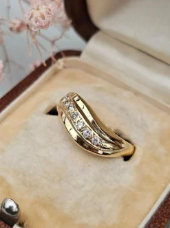 Bague or jaune, diamants