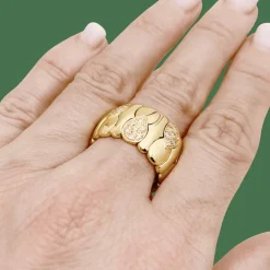 Bague or jaune, diamants.