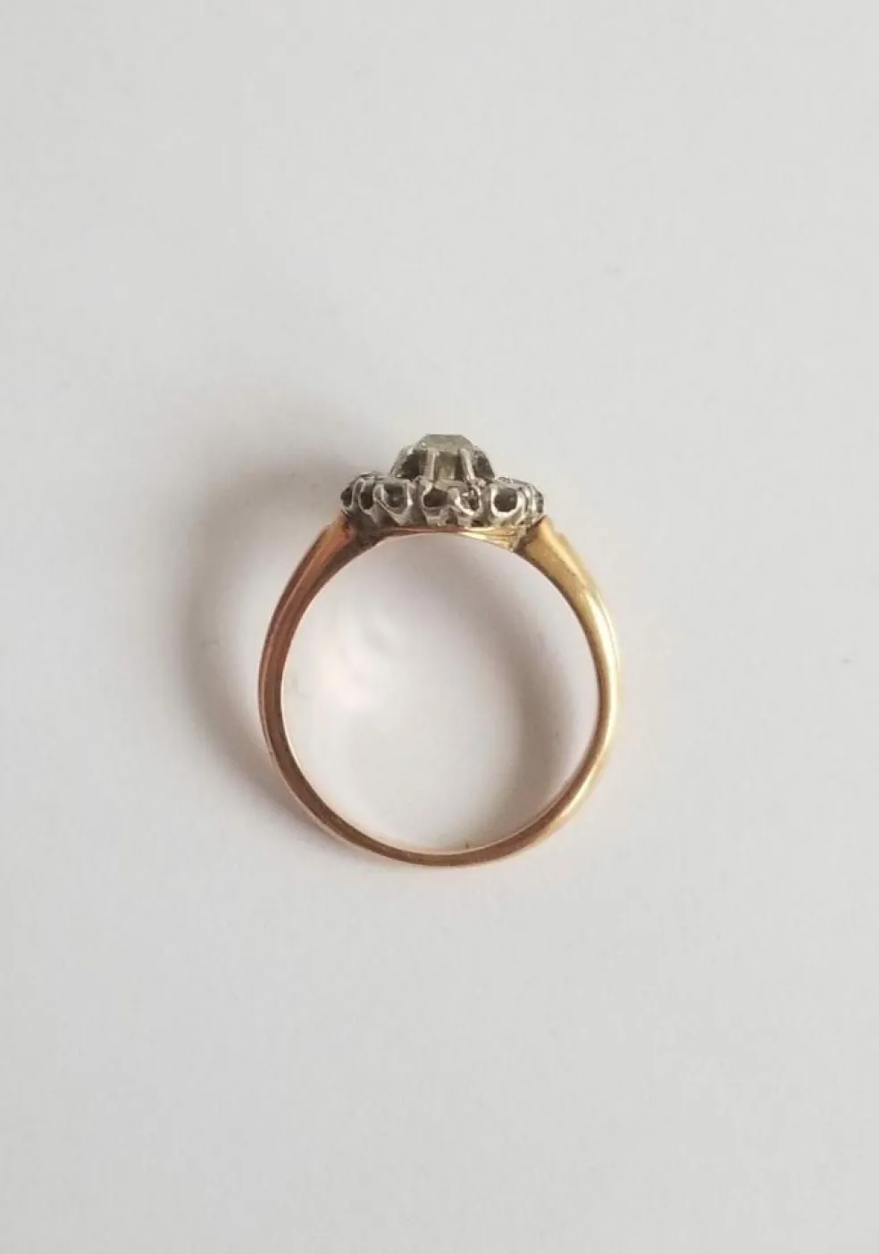 Bague or jaune diamants anciens