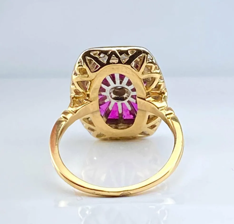 Bague or jaune diamants et rubis, style Art Déco