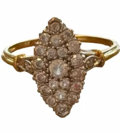 Bague or jaune diamants marquise