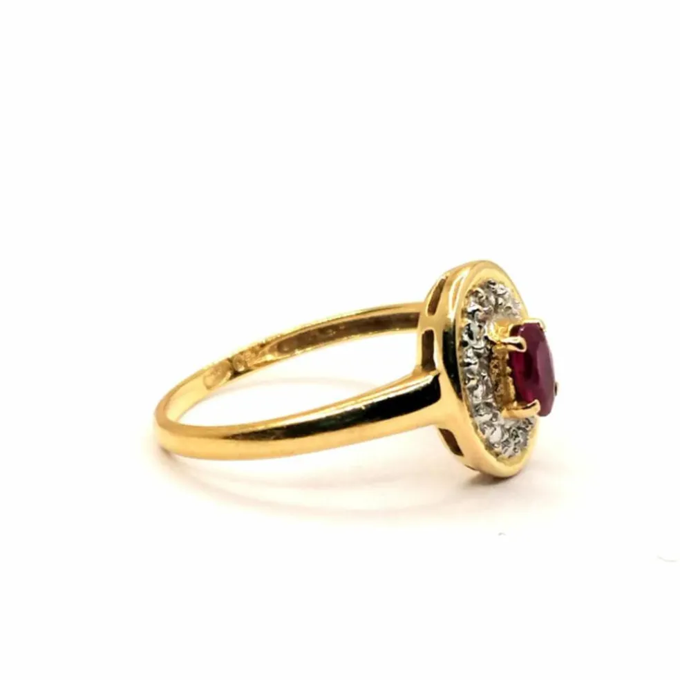 Bague or jaune diamants rubis