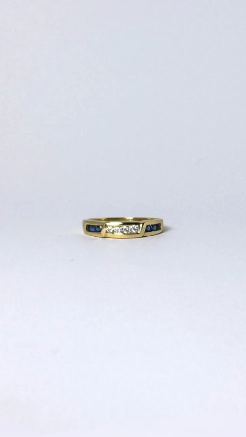 Bague Or jaune Diamants Saphirs
