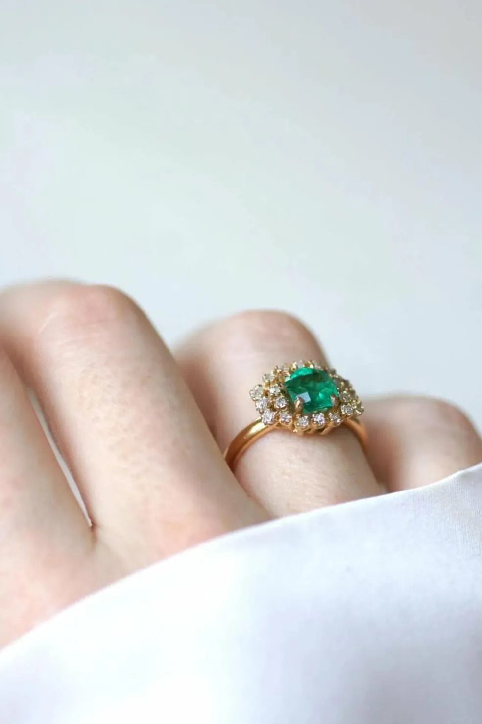 Bague Or Jaune Emeraude 1,52 Ct et Diamants