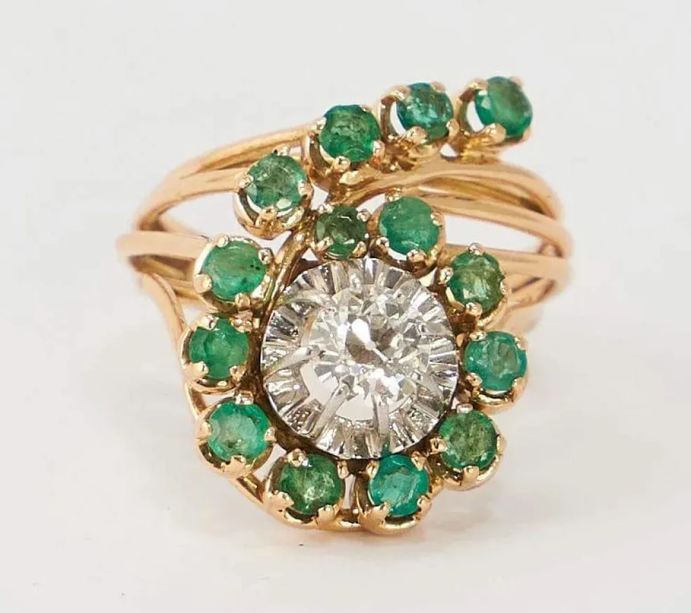 Bague Or Jaune Emeraude Diamants