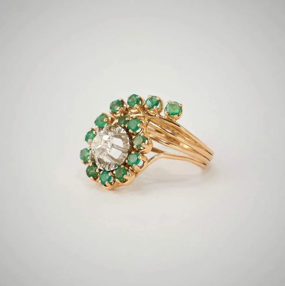Bague Or Jaune Emeraude Diamants