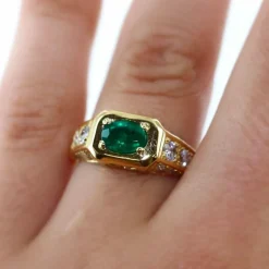 Bague Or jaune Emeraude et Diamants