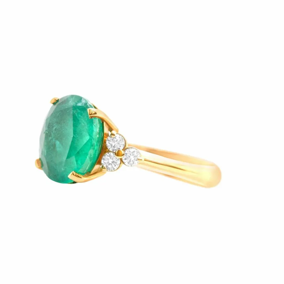 Bague Or Jaune, Emeraude et Diamants