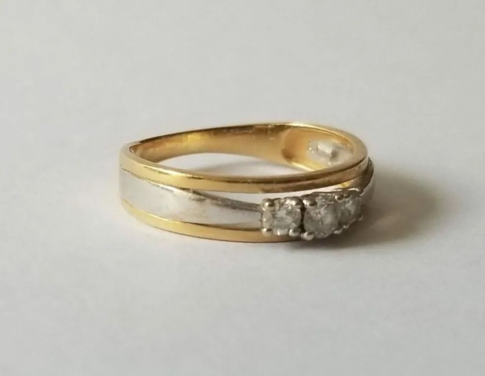 Bague or jaune et blanc, diamants