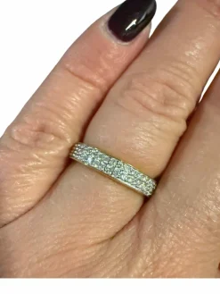 Bague or jaune et diamants
