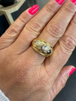 Bague or jaune et diamants