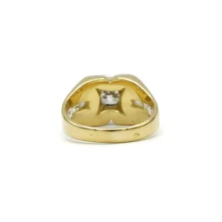 Bague or jaune et diamants