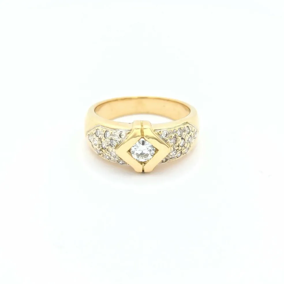 Bague or jaune et diamants