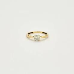 Bague OR JAUNE et DIAMANTS