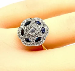Bague Or jaune et Or blanc Saphirs et Diamants