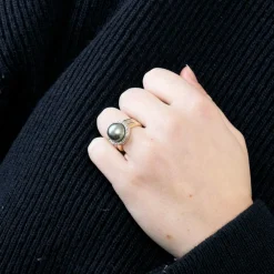 Bague or jaune et or blanc, perle et diamants