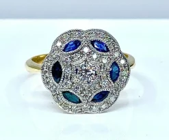 Bague Or jaune et Or blanc Saphirs et Diamants