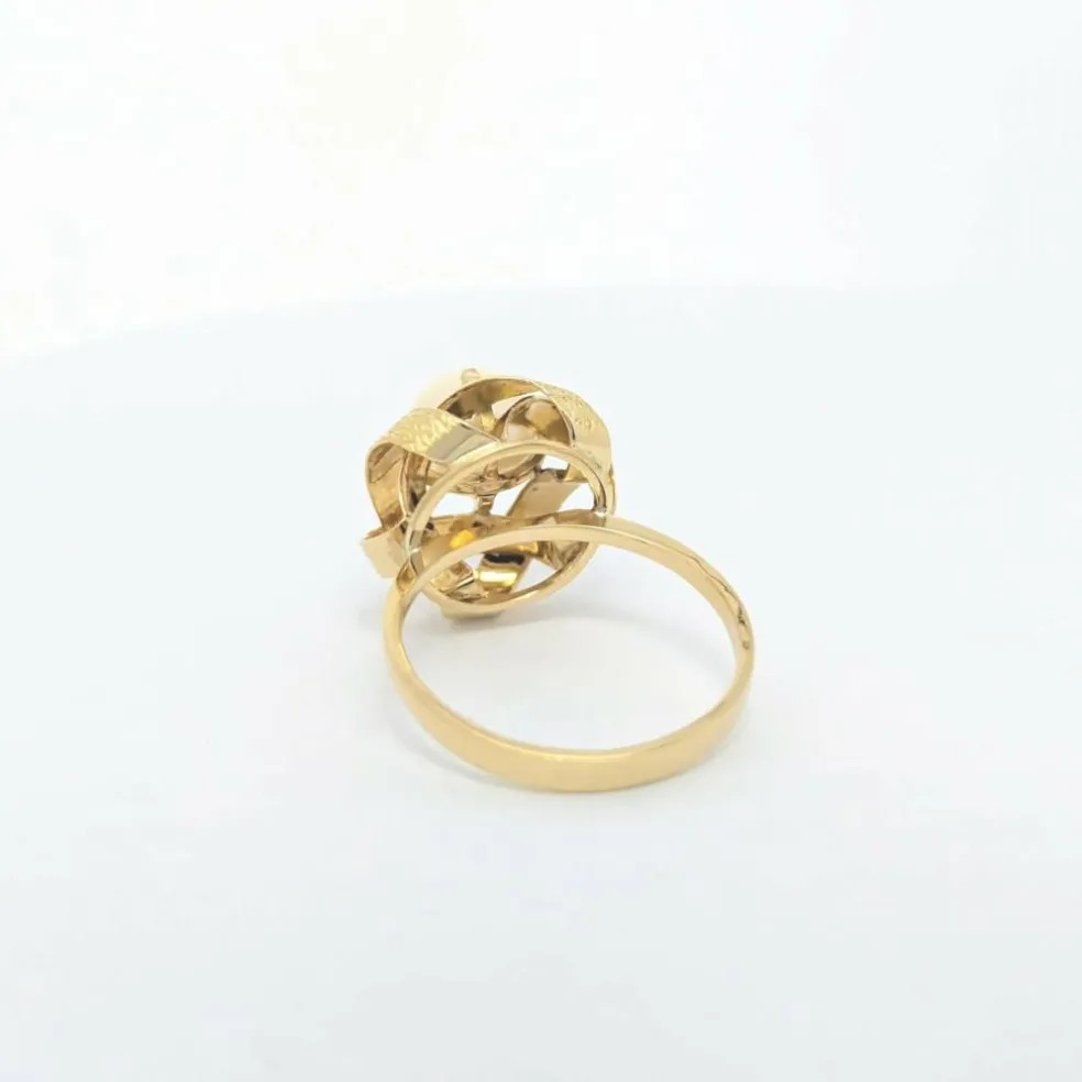 Bague or jaune et perle