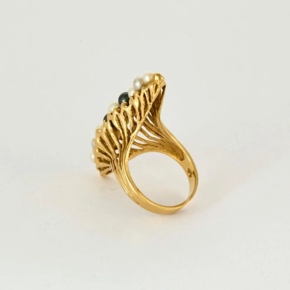 Bague or jaune et perles