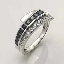 Bague Or jaune et Saphirs