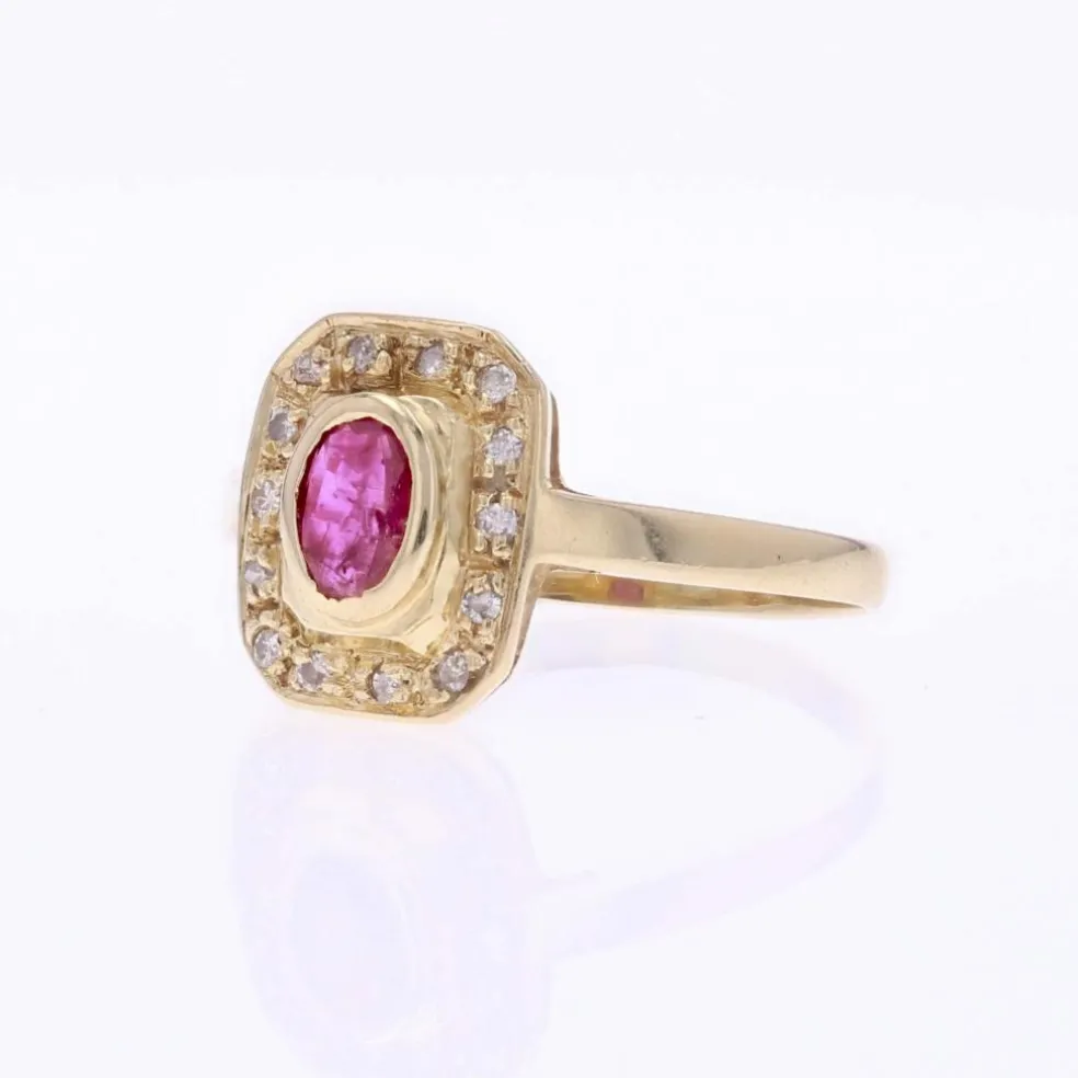 Bague or jaune géométrique diamants rubis