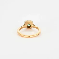 Bague or jaune émeraude