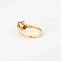 Bague or jaune émeraude