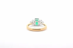 Bague or jaune émeraude 1,24cts et diamants
