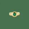 Bague or jaune émeraude serti clos et diamants